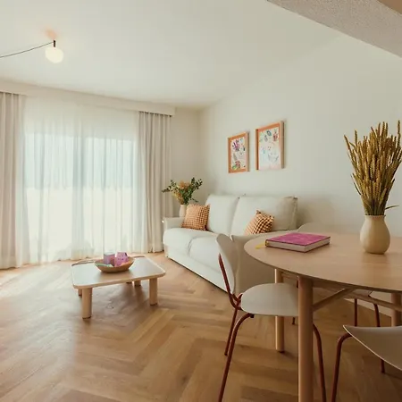 Paya Suites Es Pujols Exterior photo